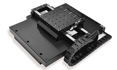 PI A-311 Kreuztische