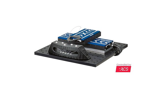 Studie: Schnelles Ausrichten in zwei linearen Achsen gesteuert mit ACS-Controller