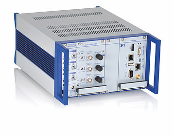 E-500 • E-501 Modular Piezo Controller E-501 mit E-503, E-509 und E-518
