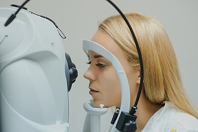 OCT in der Ophthalmologie / Inspektion des Augenhintergrunds